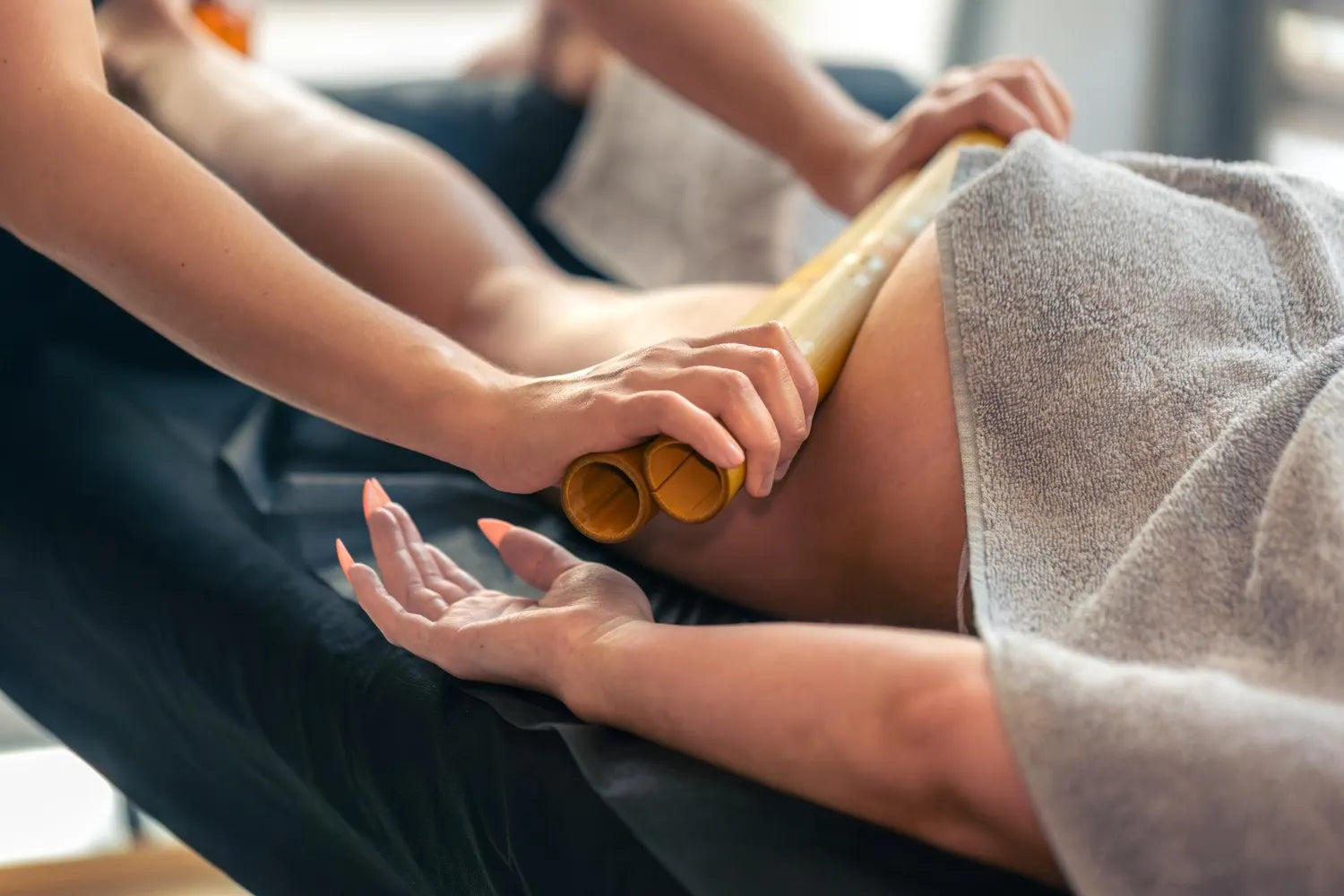 Wohltuende Maderotherapie Holzmassage